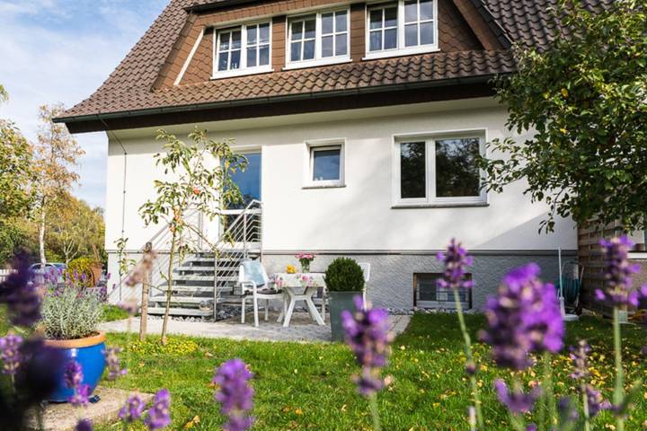 Vakantiewoning voor 2 personen, met Terras en Tuin in Detmold