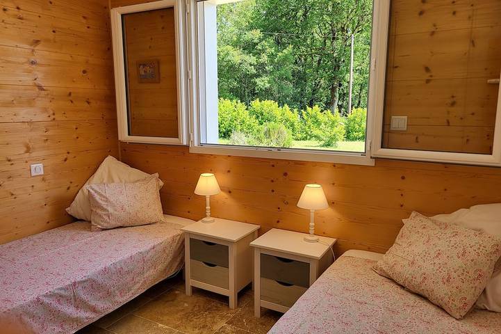 Gîte pour 4 personnes, avec Terrasse et Jardin à Rouffignac-Saint-Cernin-de-Reilhac - 4