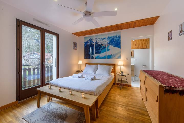 Location de vacances pour 6 personnes, avec terrasse et jardin à Duingt - 3