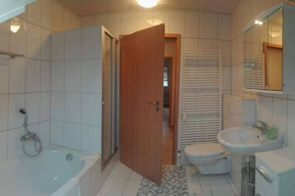 Ferienhaus Niki direkt am Waldrand in Ruhiger Lage in Ludwigswinkel, Landkreis Südwestpfalz