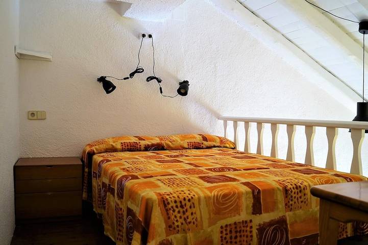 Villa für 3 Personen, mit Balkon und Pool, mit Haustier in Lloret de Mar - 2