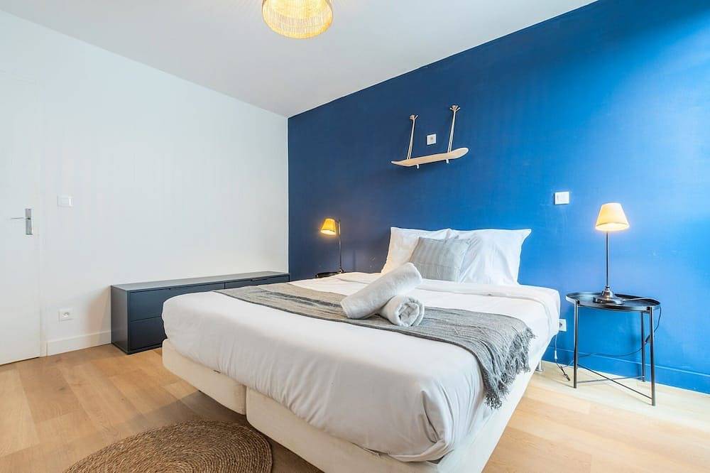 Appartement entier, Deux chambres avec balcon in La Madeleine, Région de Lille