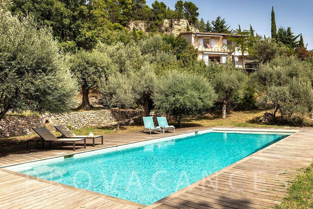 Cozy villa with a fantastic view in Bargemon, Draguignan region