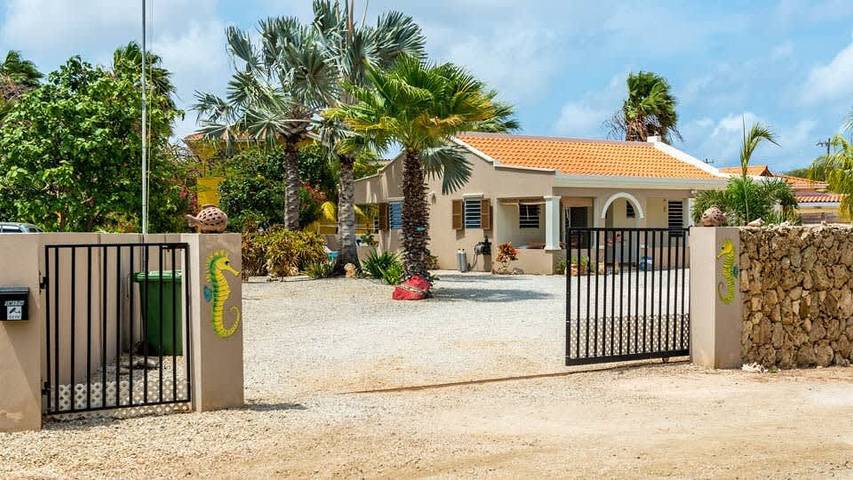 Appartement entier, Appartement de vacances pour 2 personnes avec jardin in Bonaire (Pays-Bas caribéens)