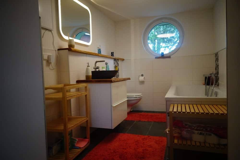 Ferienhaus mit 1400qm Grundstück Wanderurlaub für die ganze Familie in Ahlsdorf, Harzvorland