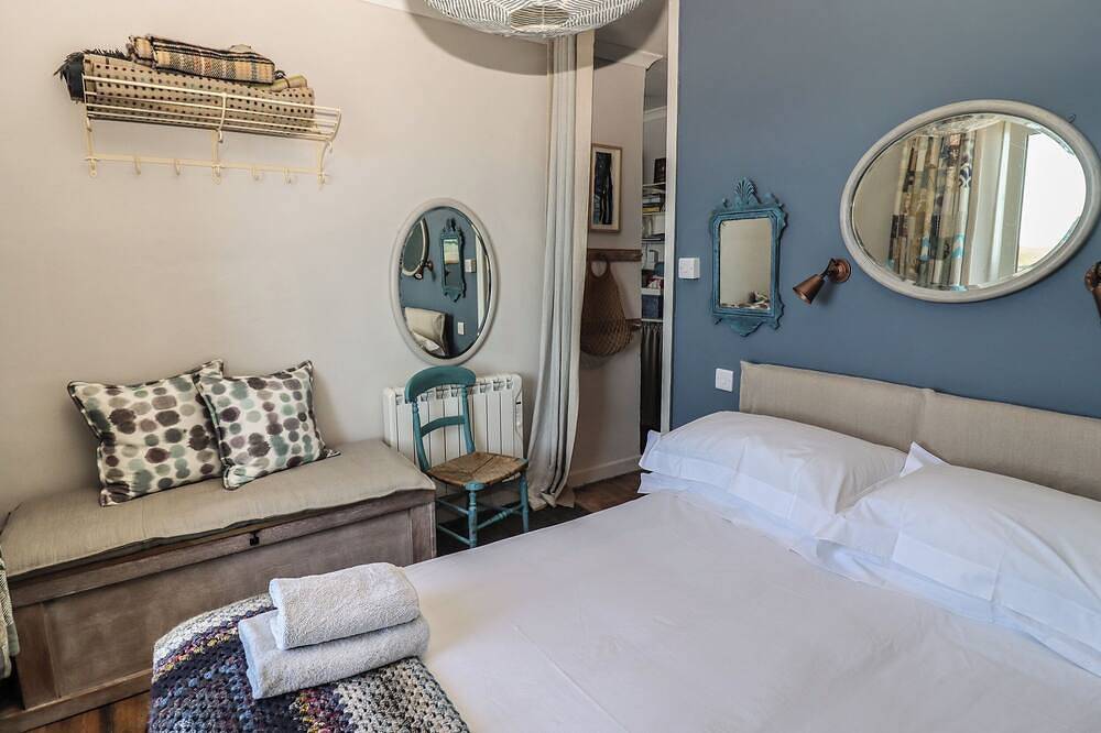 Starfish, pet friendly, country holiday cottage in Sennen Cove in Sennen, Cornwall