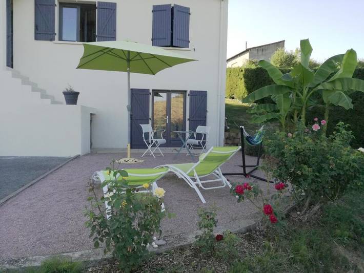 Appartement de vacances pour 3 personnes, avec jardin et vue