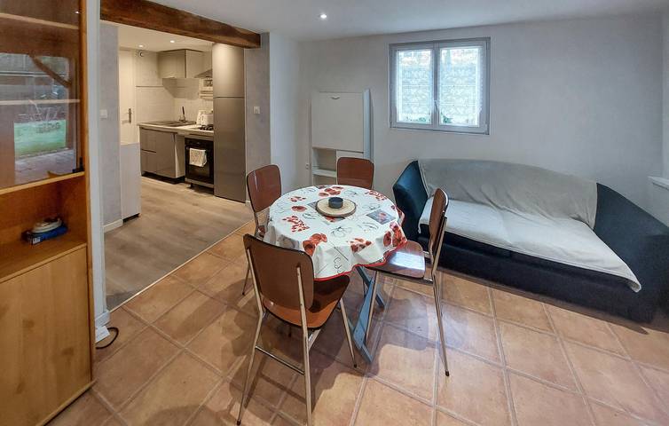 Location de vacances pour 3 personnes, avec jardin et terrasse à Bléré - 3