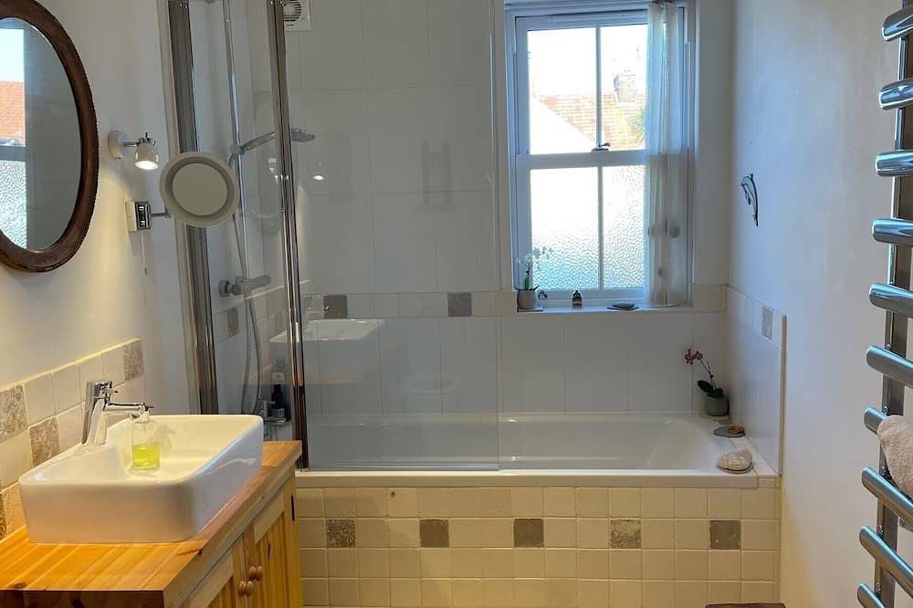 Charming North Norfolk Seaside Holiday Home in Sheringham, Norfolk Coast