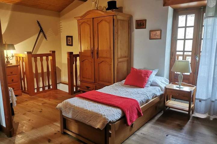 Location de vacances pour 4 personnes, avec jardin et terrasse, animaux acceptés à Allègre - 3