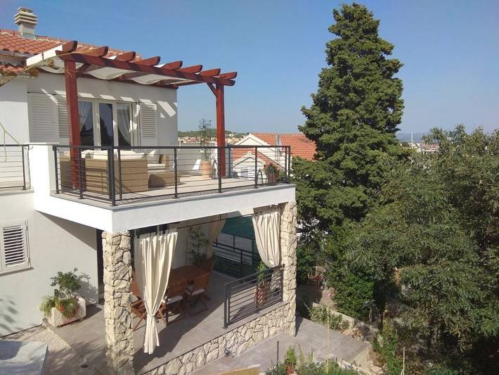 Villa pour 7 personnes, avec jardin et vue à Tribunj - 3
