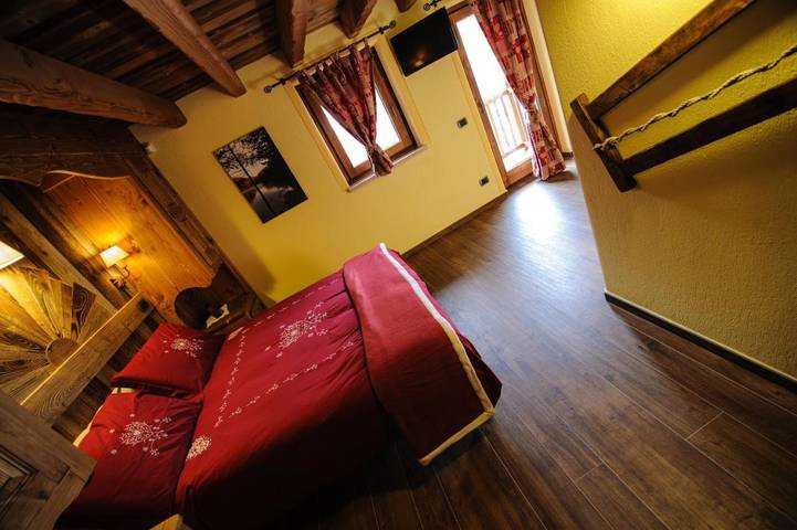 Cottage pour 2 personnes, avec vue ainsi que terrasse et jardin à Bionaz