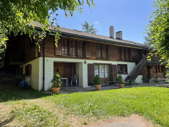 Chalet pour 12 personnes, avec vue ainsi que jardin et terrasse