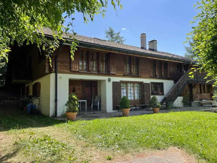 Casa rural para 12 personas, con terraza además de vistas y jardín - 1
