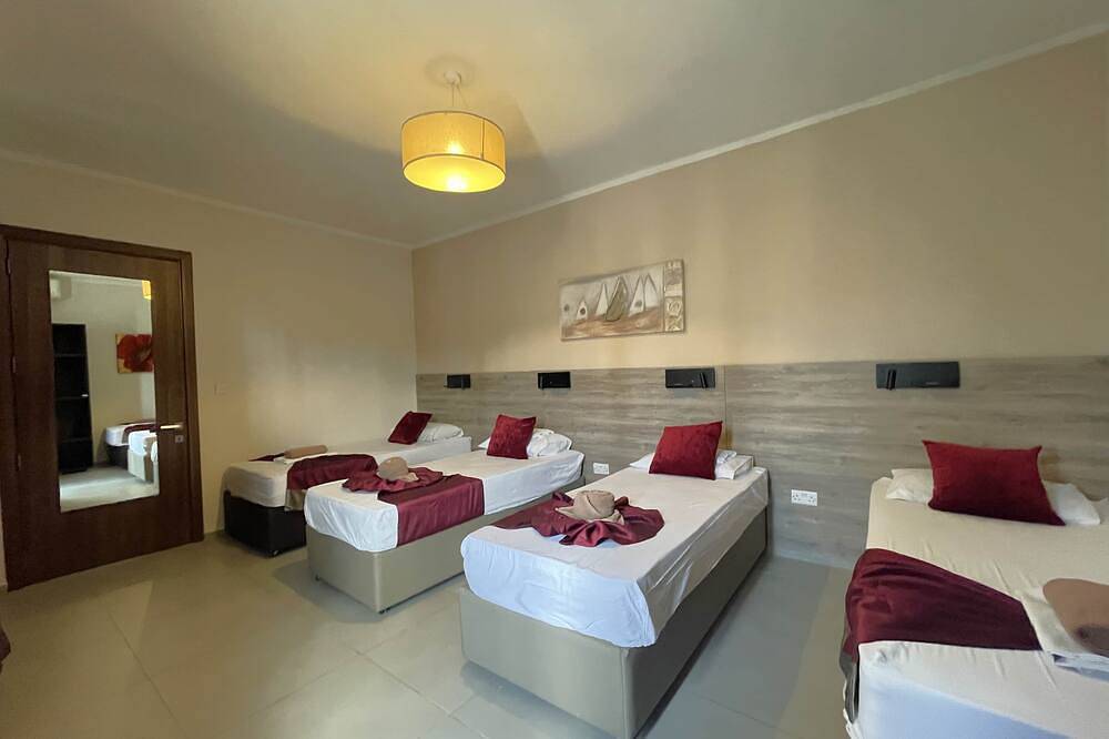 Villa Diamantina near St. Julian's in Swieqi, Ilha de Malta