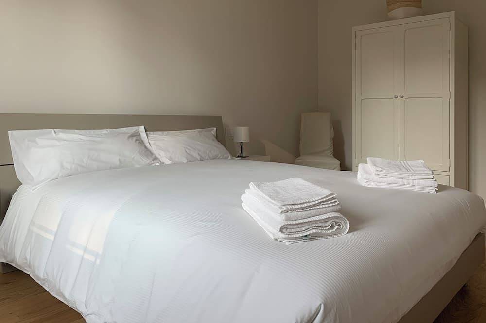 Ganze Wohnung, Cernobbio - Como Lake - Spazio Perlasca Apt 2 in Cernobbio, Comer See