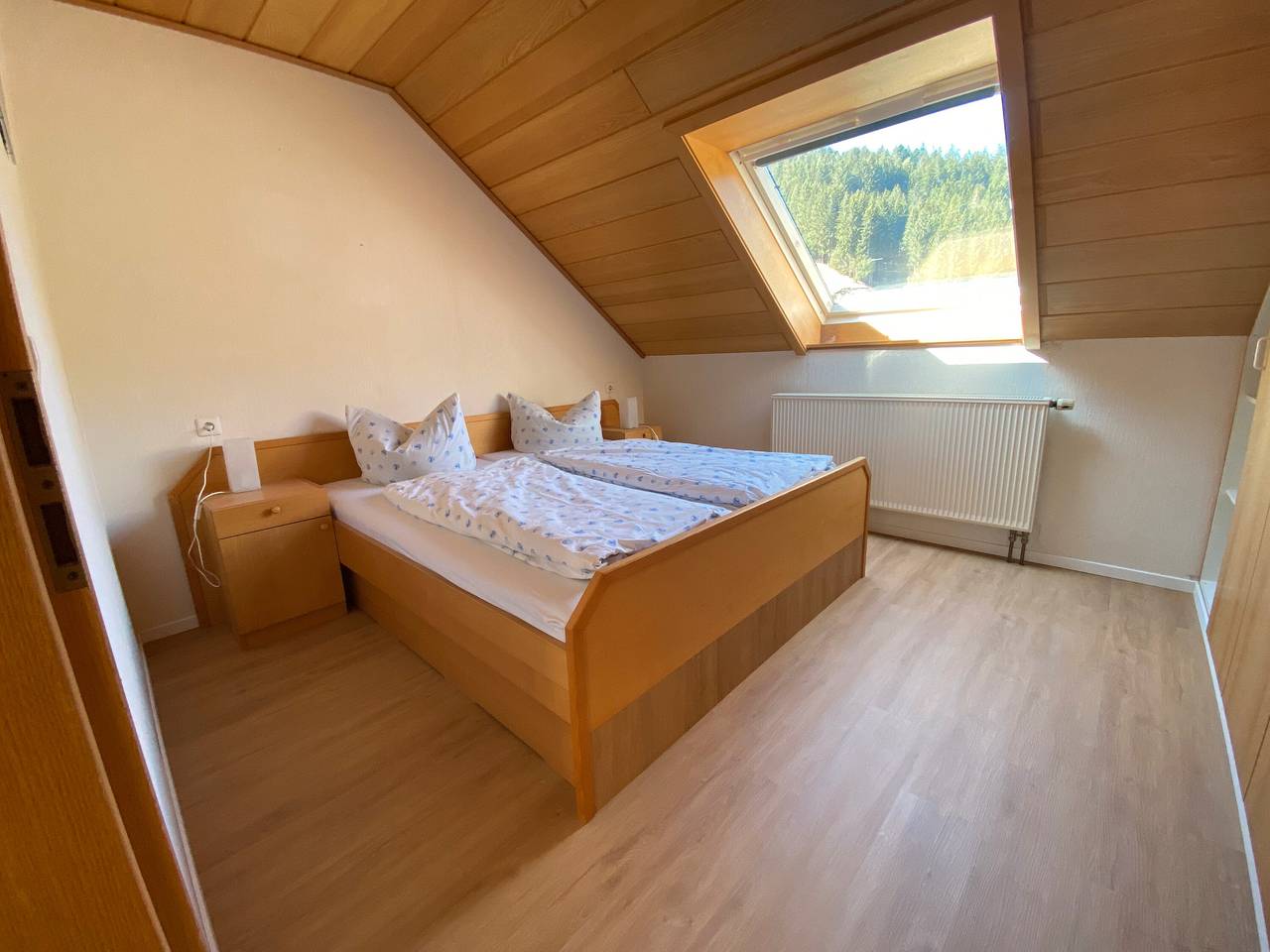 Ganze Wohnung, Apartment Morgensonne mit Bergblick, Gemeinschaftsgarten und Wlan in Bad Rippoldsau-Schapbach, Mittlerer Schwarzwald