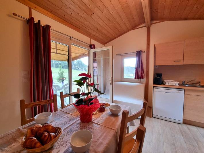 Chalet accueillant au cœur d'Usson - 4 pers. in Usson-en-Forez, Montbrison