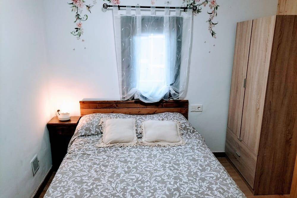 Casa en Alquiler en Santibañez de La Fuente in Aller, Cordillera Cantábrica