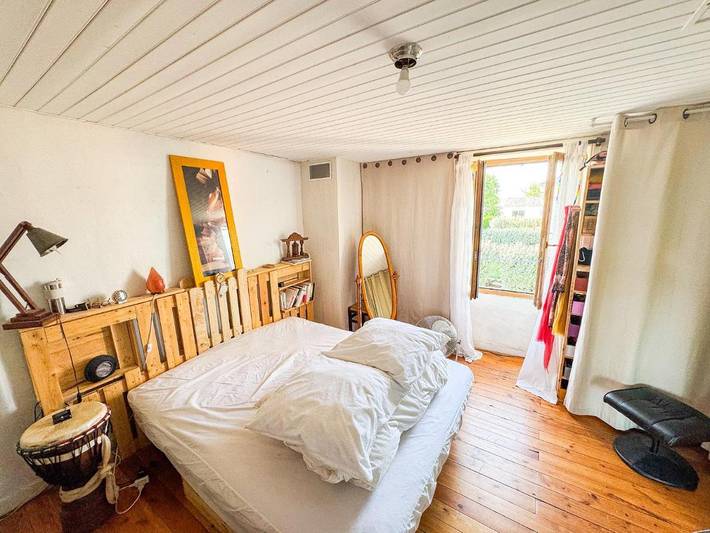 Gîte pour 4 personnes, avec jardin ainsi que terrasse et vue dans Rochetrejoux - 4