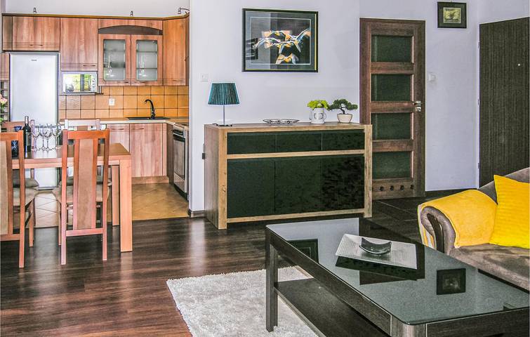 Ganze Ferienwohnung, Ferienwohnung für 4 Personen mit Terrasse in Ostroda, Seenplatte von Ilawa