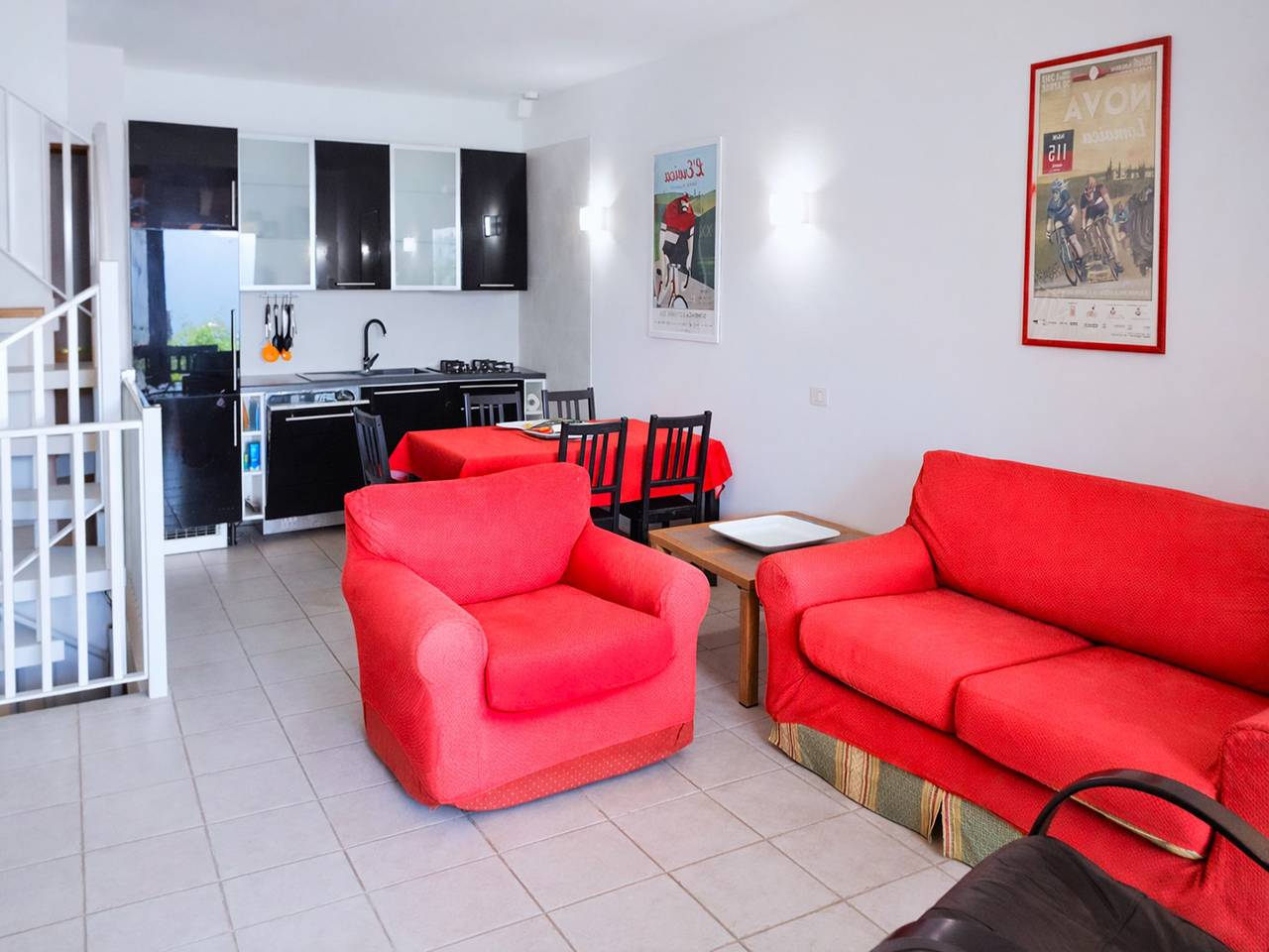 Belle maison de vacances avec terrasse privée in Campagnano (Lago Maggiore), Maccagno con Pino e Veddasca