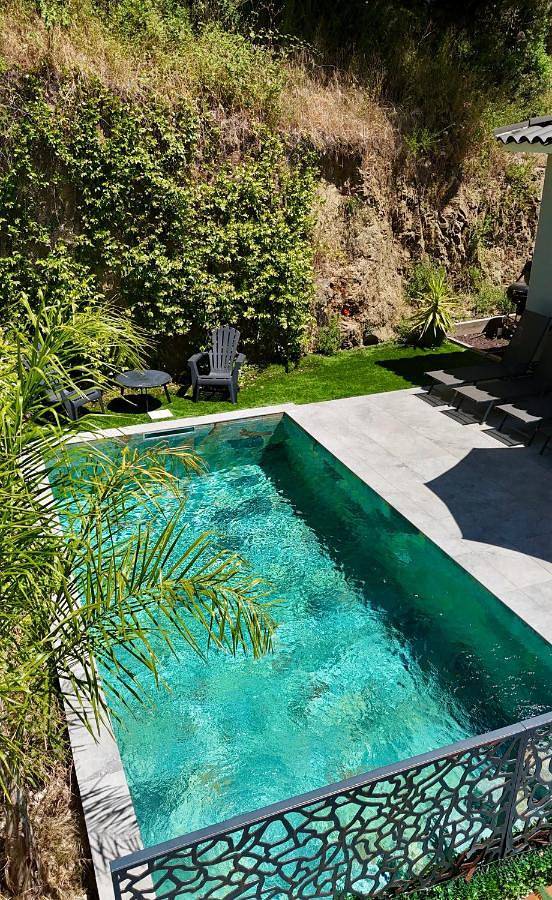 Villa pour 6 personnes, avec Terrasse et Jardin ainsi que Piscine et Vue