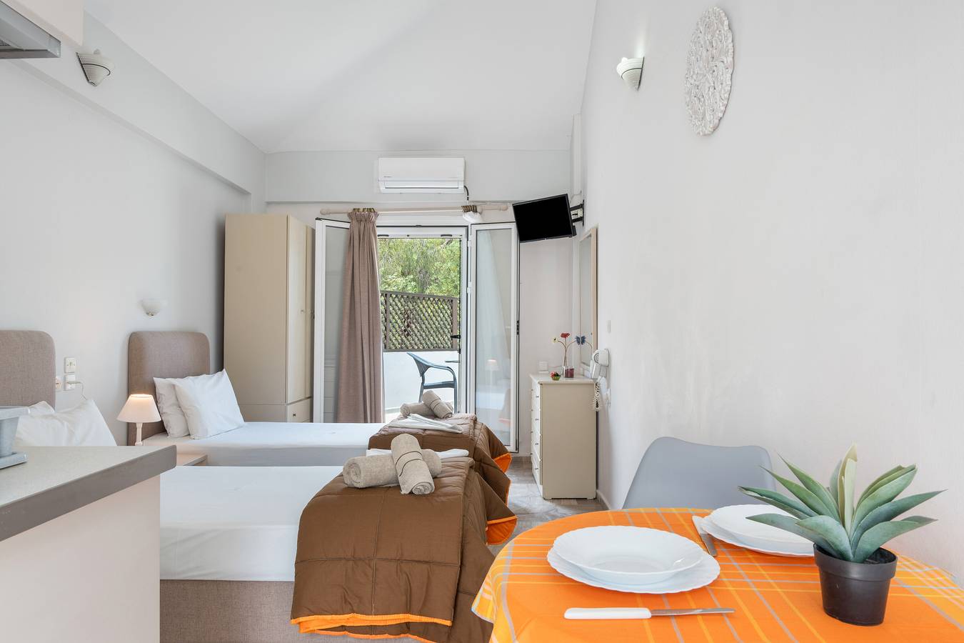 Ganze Wohnung, Ferienwohnung 'No 14' mit Gemeinschaftspool, Wi-Fi und Klimaanlage in Panormos, Kalymnos
