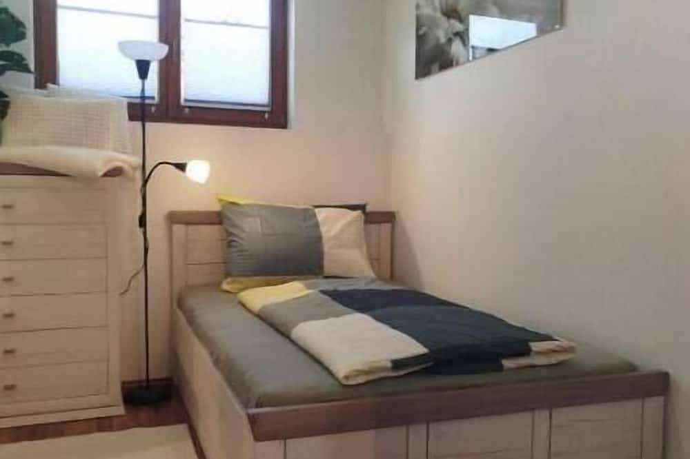 Ferienhaus 147 – Großzügiges Deluxe-Apartment mit 4 Schlafzimmern & Gartenblick in Techelsberg am Wörther See, Klagenfurt-Land