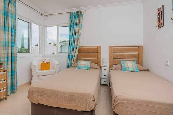 Newly revamped villa walking distance to beaches, mountains and pinewalk in Port de Pollença, Pollença