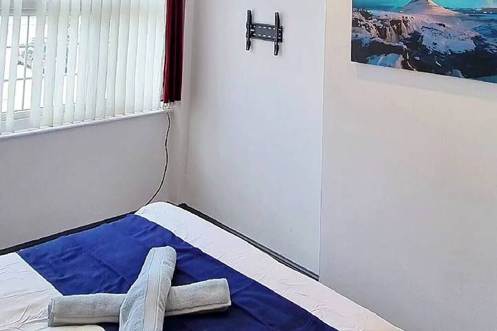 Location de vacances pour 9 personnes, animaux acceptés à Watford - 3