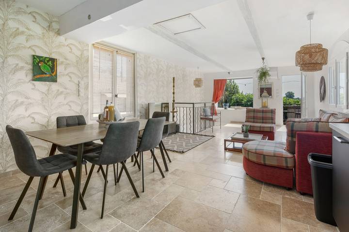 Location de vacances pour 8 personnes, avec Terrasse et Jardin à Villeneuve-lès-Béziers - 2