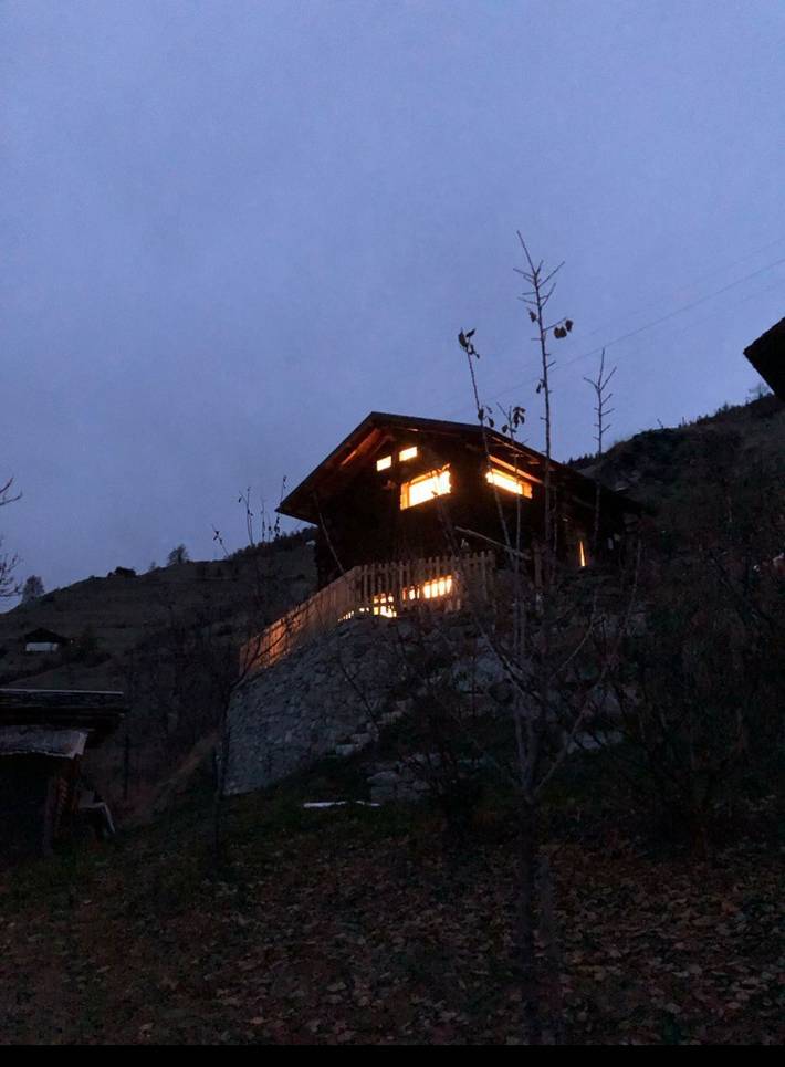 Maison de vacances pour 4 personnes, avec terrasse et jardin à Saint-Martin (Suisse)
