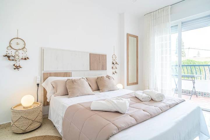 Lovely home in Vélez-Málaga with swimming pool in Urbanizacion La Esperanza, Vélez-Málaga