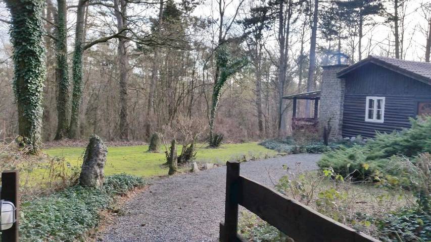 Chalet pour 4 personnes, avec Terrasse ainsi que Jardin et Vue à Hamoir