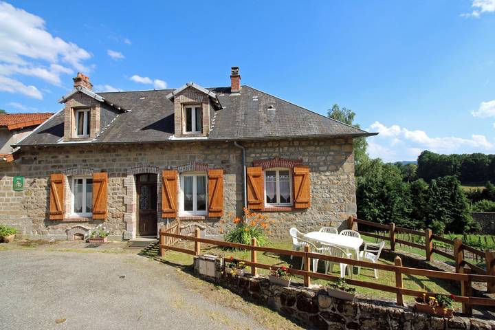 Gîte pour 6 personnes, avec jardin