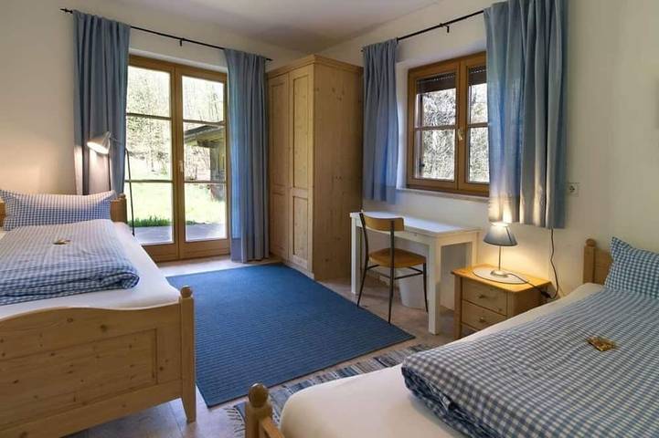 Ferienhaus für 6 Personen, mit Garten und Balkon sowie Sauna in Krün - 2