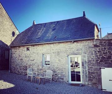 Gîte pour 2 personnes, avec vue et jardin à Dinant