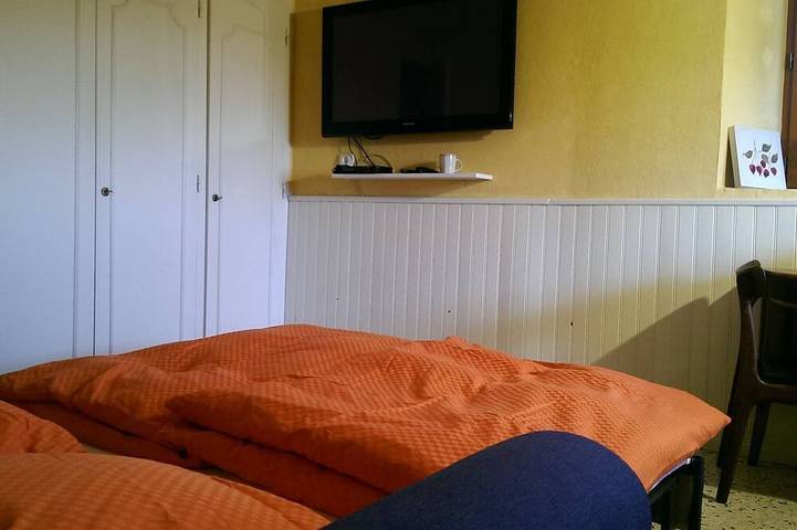 Gîte pour 3 personnes, avec terrasse à Biot - 2