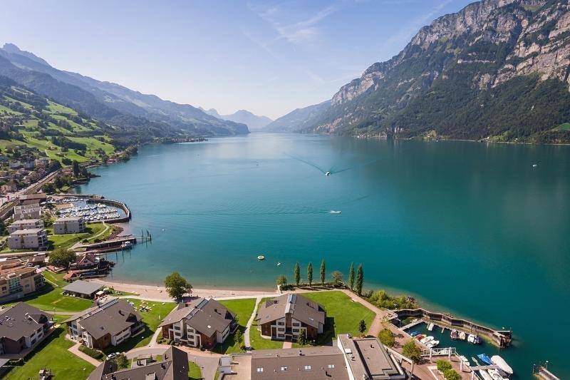 Ganze Wohnung, Ferienwohnung für 4 Personen mit Balkon in Walensee (Heidiland), Quarten