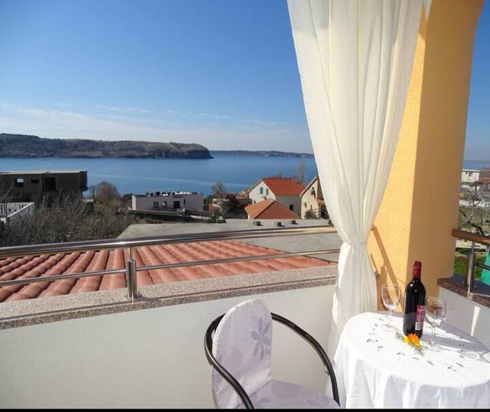 Appartement de vacances pour 6 personnes, avec Balcon et Jardin à Rtina