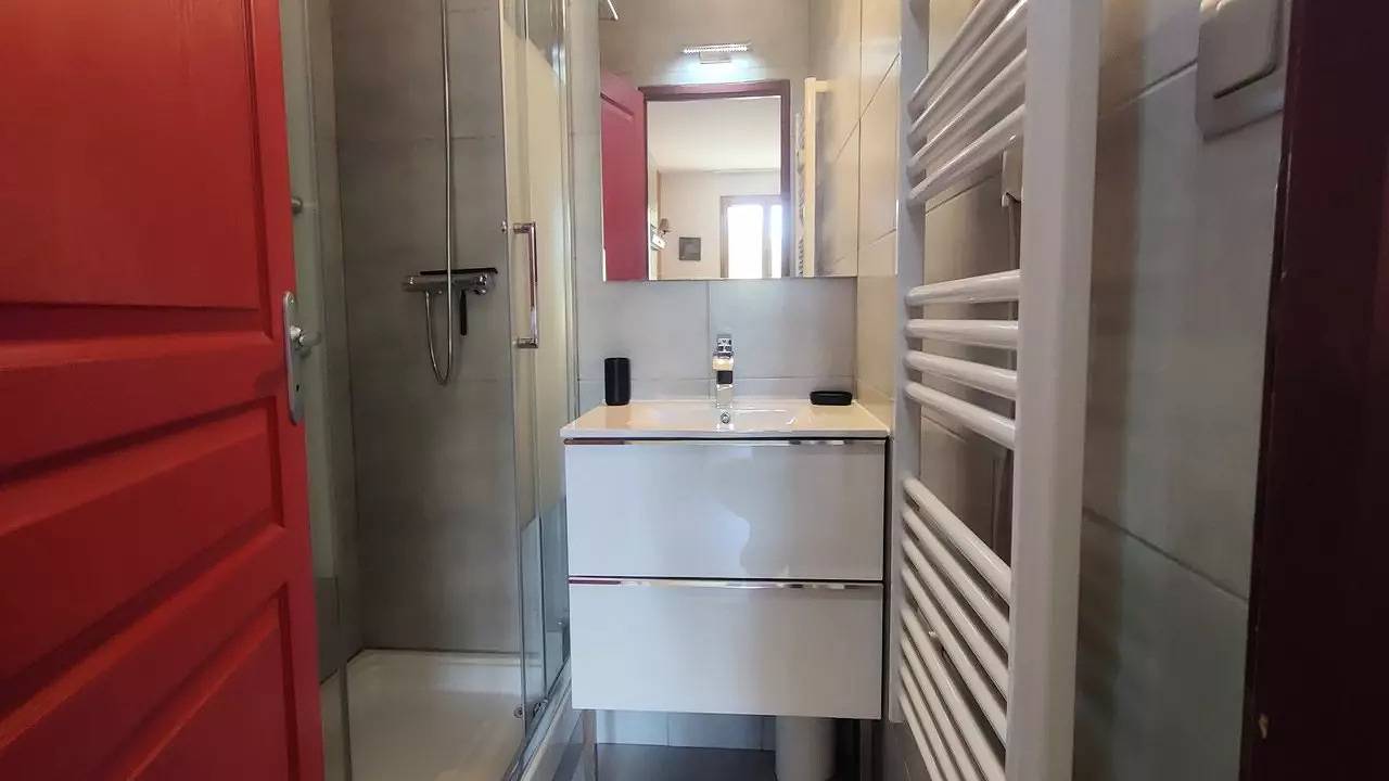 Ganze Wohnung, Each Apartment At Pied Pisten - 4/6 Pers in Vallouise-Pelvoux, Nationalpark Écrins