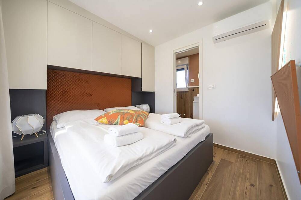 Beautiful home in Zerava in Nin, Zadar