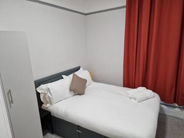 Holiday Apartment for 6 People in Gateshead, North East England, Photo 3