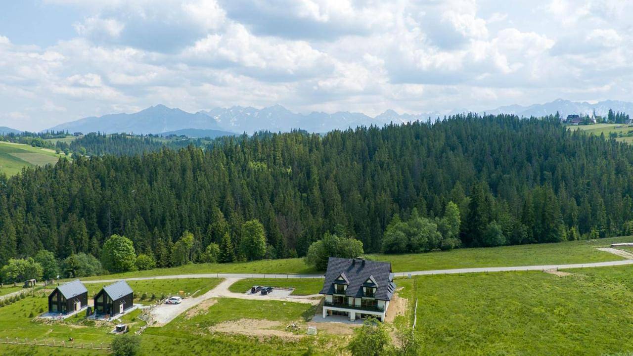 Two-Bedroom House in Leśnica, Karpaty (Polska)