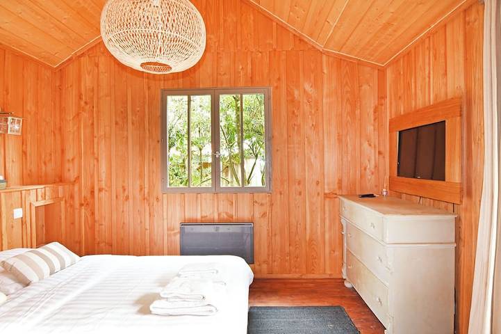 Wunderschöne charmante Holzvilla mit Pool, zwischen Becken und Meer in Lège-Cap-Ferret, Arcachon und Umgebung