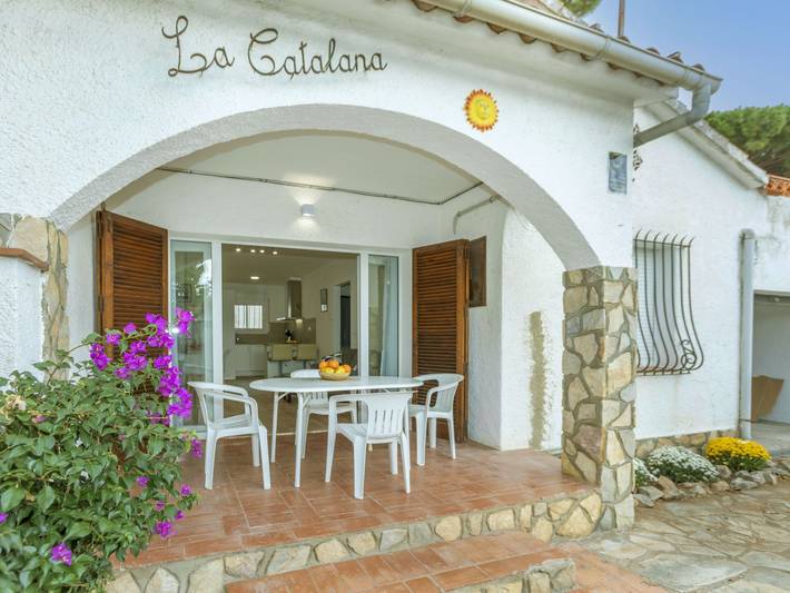 Maison de vacances pour 4 personnes, avec jardin et terrasse à L'Escala