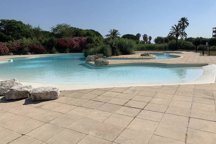 Location de vacances pour 4 personnes, avec Terrasse et Piscine dans Port Cogolin
