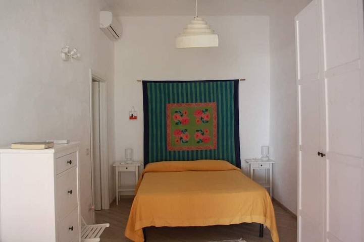 Ferienhaus für 6 Personen, mit Terrasse und Garten auf den Liparische Inseln - 2