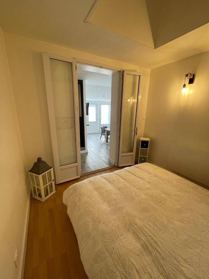 Maisonnette, entrée indépendante in La Rochelle, Région de La Rochelle